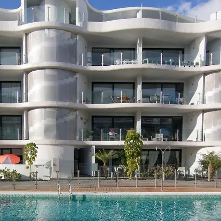 Luxury Apartment, Parking, Terrace, Pool. Appartamento