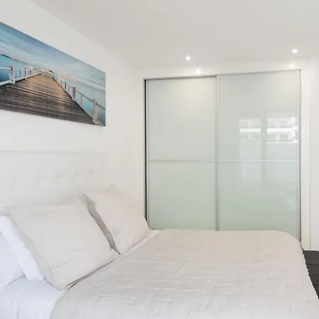 Appartamento Luxury Apartment, Parking, Terrace, Pool.